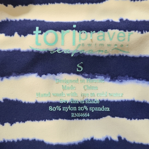 Tori Praver EUC Seafoam monokini with side cutouts - Picture 14 of 15